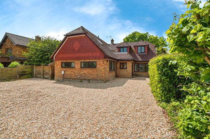 6 Bedroom Detached Bungalow For Sale In Shepherds Road, Bartley, Southampton, SO40