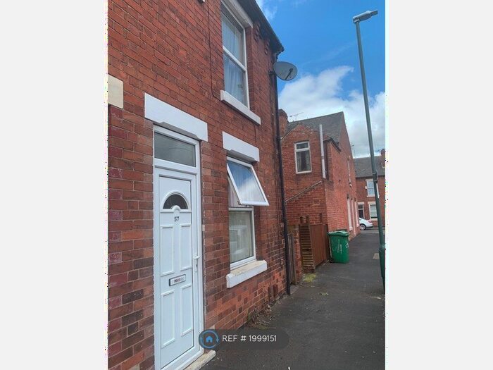 2 Bedroom End Of Terrace House To Rent In Cyril Avenue, Nottingham, NG8