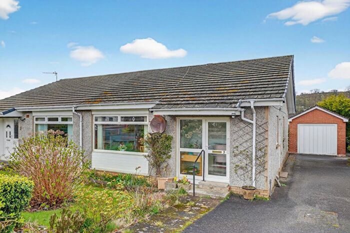 2 Bedroom Semi-detached Bungalow For Sale In Glen Grove, Largs, KA30