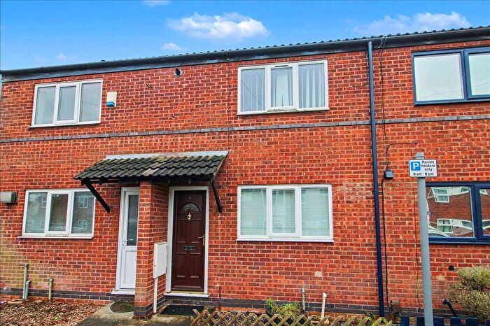2 Bedroom Terraced House For Sale In Friar Street, Nottingham, NG7