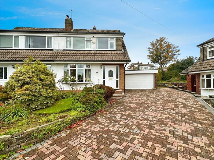 3 Bedroom Semi-Detached House For Sale In Bourton Close, Bury, BL8
