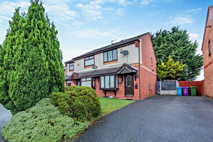 3 Bedroom Semi-Detached House For Sale In Finch Meadow Close, Liverpool, Merseyside, L9