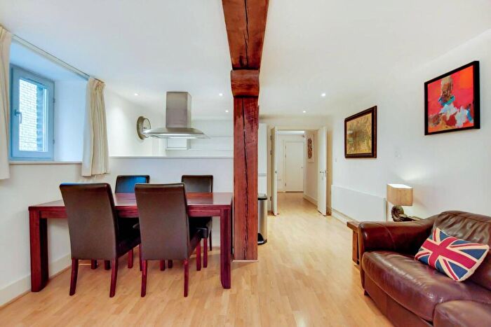 1 Bedroom Flat To Rent In East India Court, Rotherhithe, London, SE16