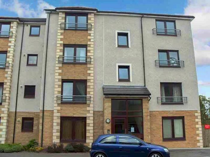 2 Bedroom Flat To Rent In Mill Street, Kirkcaldy, Fife, KY1