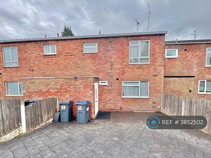 3 Bedroom Terraced House To Rent In Cadnam Close, Birmingham, B17