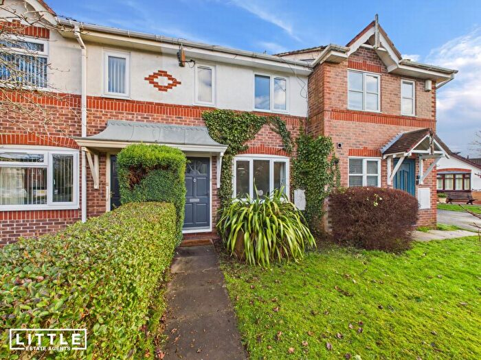 2 Bedroom Mews For Sale In Abbeywood Grove, Whiston, L35