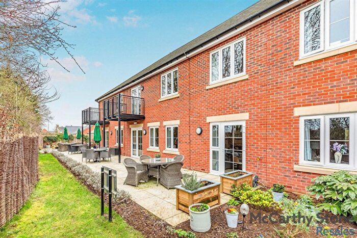 1 Bedroom Flat For Sale In Penny House, Teedon Lane, Olney, MK46