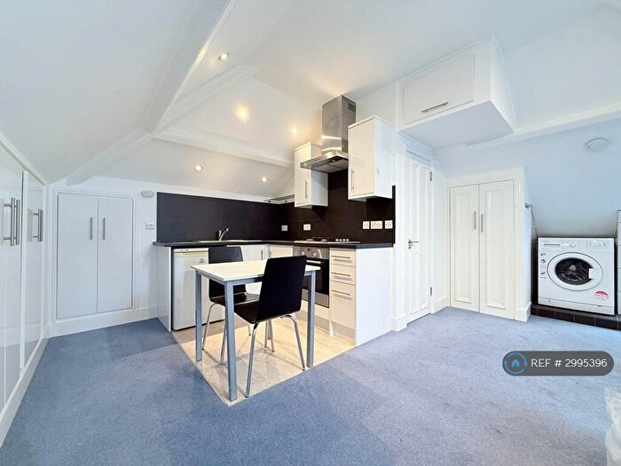 Studio To Rent In Dartmouth Road, London, NW2