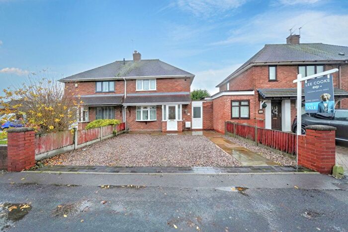 2 Bedroom Semi-Detached House For Sale In Wolmer Road, Ashmore Park, Wednesfield, Wolverhampton, WV11