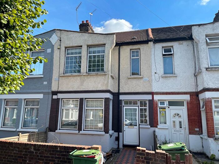 3 Bedroom Terraced House To Rent In Sheringham Avenue, London, E12