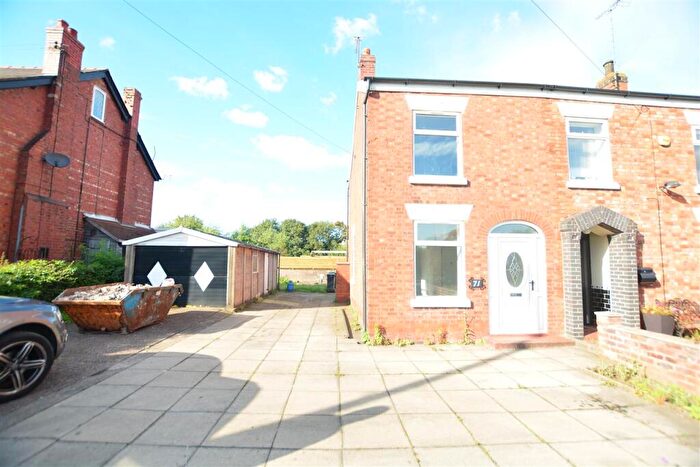 2 Bedroom Semi Detached House To Rent In Middlewich Road, Winsford, CW7