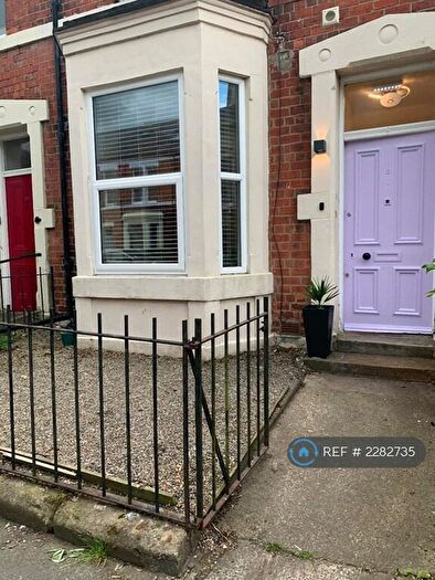 8 Bedroom Terraced House To Rent In Lily Avenue, Newcastle Upon Tyne, NE2