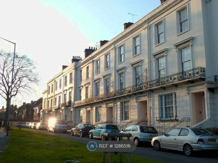 1 Bedroom Flat To Rent In Bertie Terrace, Leamington Spa CV32