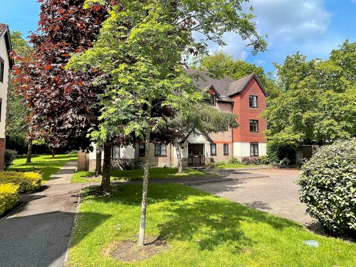 2 Bedroom Apartment To Rent In Tamworth Drive, Ancells Farm, Fleet, GU51