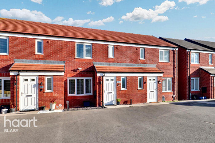 3 Bedroom Terraced House For Sale In Smith Close, Leicester, LE8