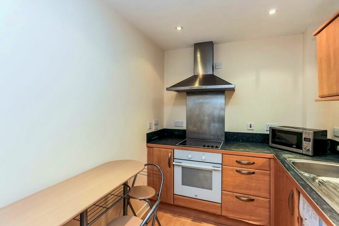 2 Bedroom Apartment To Rent In Trippet Lane, Sheffield, S1