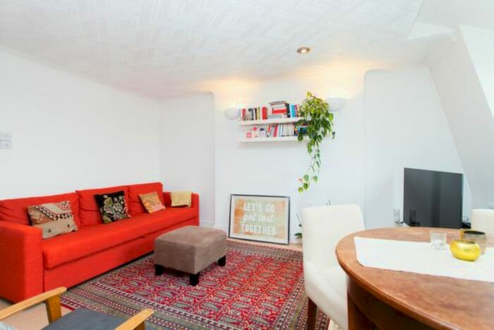 1 Bedroom Flat To Rent In Hackney Road, Haggerston, E2