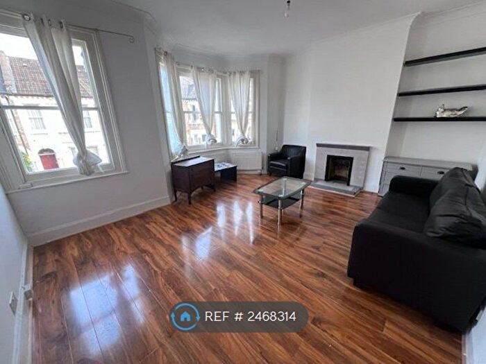 4 Bedroom Terraced House To Rent In Leander Road, Brixton, Clapham, Herne Hill, Tulse Hill, SW2