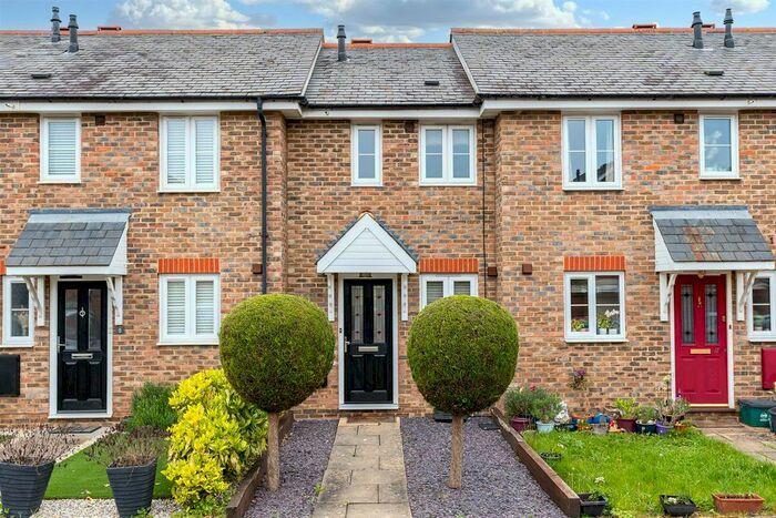 1 Bedroom Property To Rent In Millmead Way, Hertford, SG14