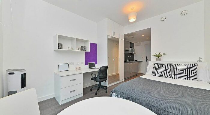 Studio To Rent In Bromsgrove Street, Birmingham, B5