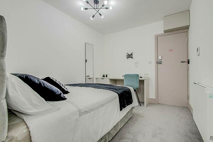 1 Bedroom Flat To Rent In Harrow View, Harrow, HA1