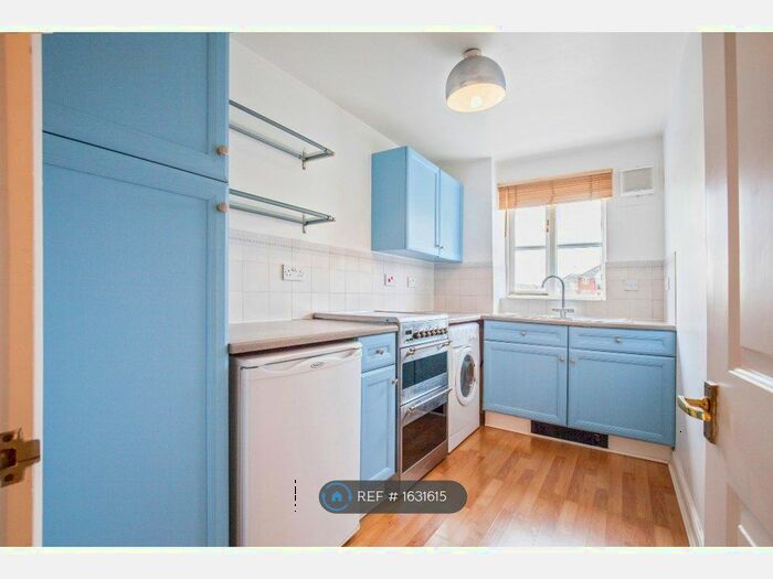 1 Bedroom Flat To Rent In Riverhope Mansions, London, SE18