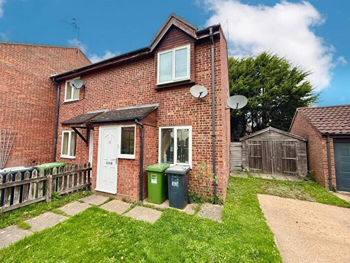 2 Bedroom House For Sale In Sycamore Close, North Walsham, NR28