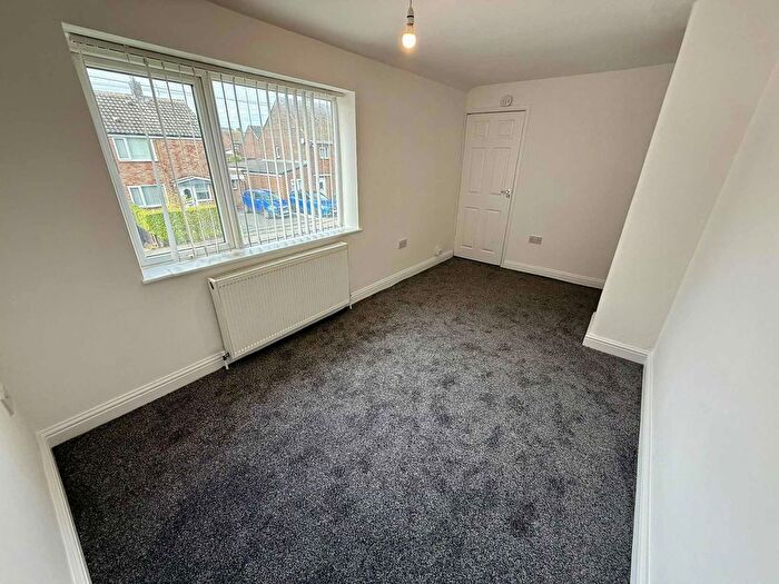 2 Bedroom End Of Terrace House To Rent In Cedar Grove, Skelmersdale, WN8
