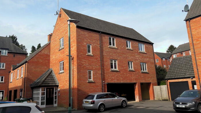 2 Bedroom Apartment To Rent In Forge Road, GL11