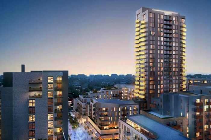 1 Bedroom Flat To Rent In Barratt House, Prince Regent Road, TW3