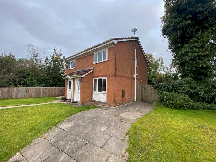 2 Bedroom Semi-Detached House To Rent In Aspendale Close, Longton, Preston, PR4