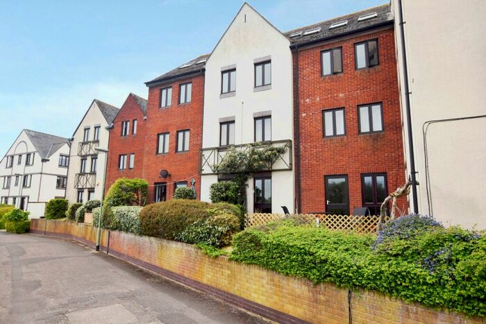 2 Bedroom Apartment To Rent In Water Lane, Exeter, Devon, EX2