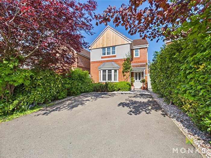 3 Bedroom Property For Sale In Ascot Road, Oswestry, SY11