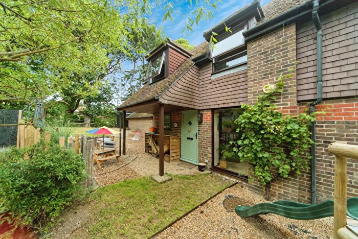 4 Bedroom End Of Terrace House For Sale In Piddinghoe Mead, Newhaven, BN9