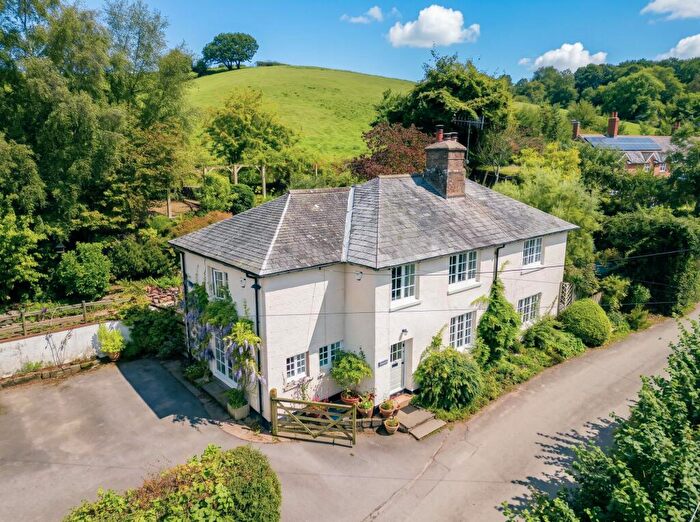 4 Bedroom Detached House For Sale In Hookway, Crediton, EX17