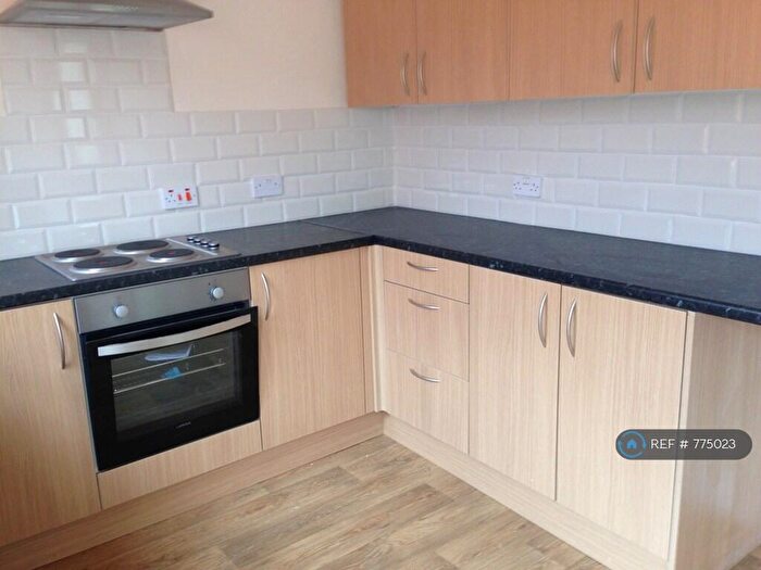 2 Bedroom End Of Terrace House To Rent In Fletcher Road, Preston, PR1