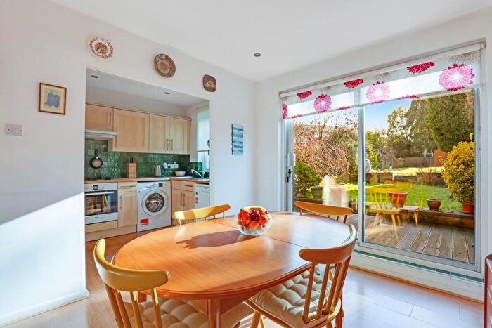 3 Bedroom House For Sale In Longton Grove, London, SE26