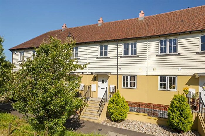3 Bedroom Terraced House To Rent In New Creek Road, Faversham, ME13