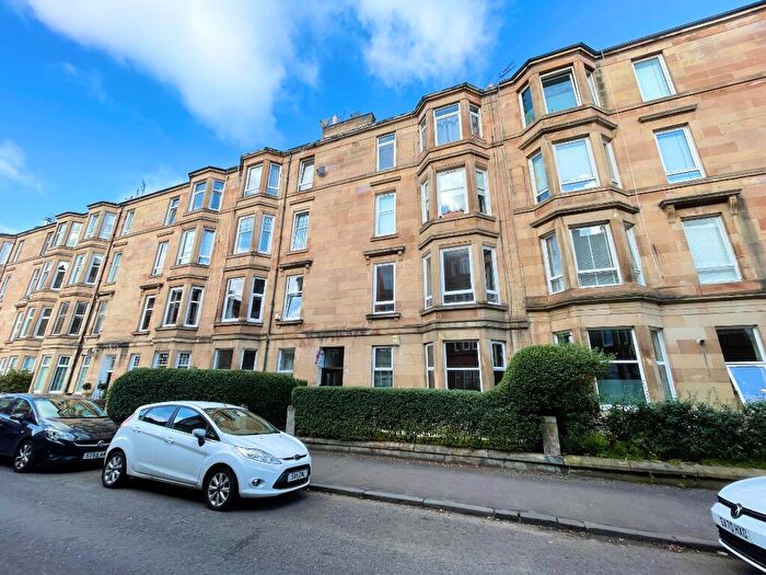 2 Bedroom Flat To Rent In Deanston Drive, Glasgow, G41
