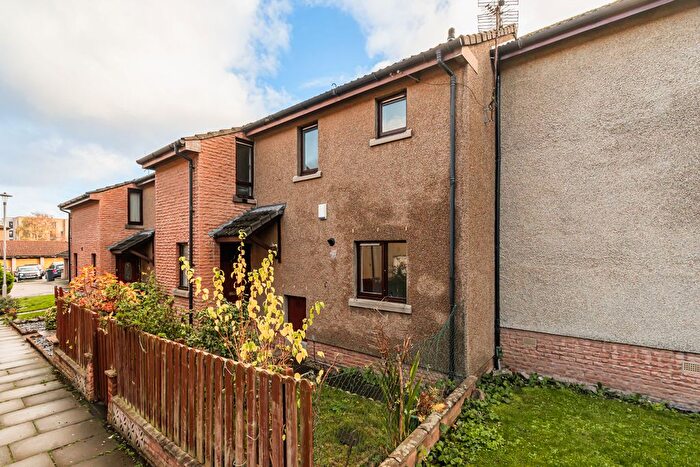 3 Bedroom End Terrace House For Sale In Milnacre, Edinburgh, EH6