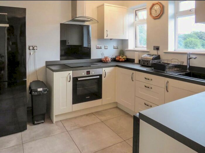 1 Bedroom Flat To Rent In Lavengro Road, Norwich, NR3