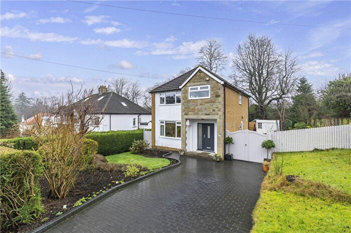 3 Bedroom Detached House For Sale In Shannon Close, Ilkley, West Yorkshire, LS29