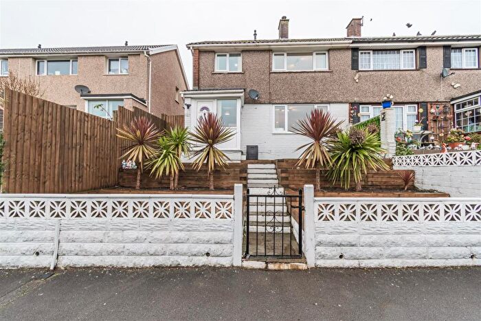 3 Bedroom Semi Detached House For Sale In Whitewell Road, Barry, CF62