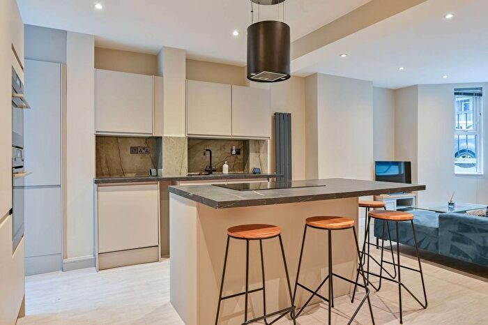 1 Bedroom End Terrace House To Rent In Madron Street, Elephant And Castle, London, SE17