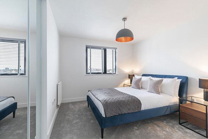 3 Bedroom Apartment To Rent In Fishers Lane, Cheltenham, GL52