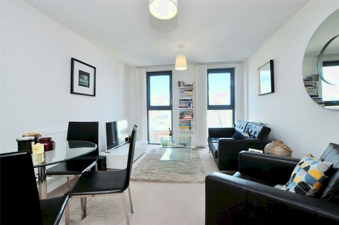 1 Bedroom Flat To Rent In Ocean House, London, E8