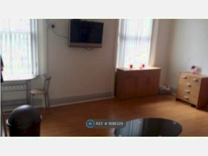 1 Bedroom Flat To Rent In Sheil Road, Liverpool, L6