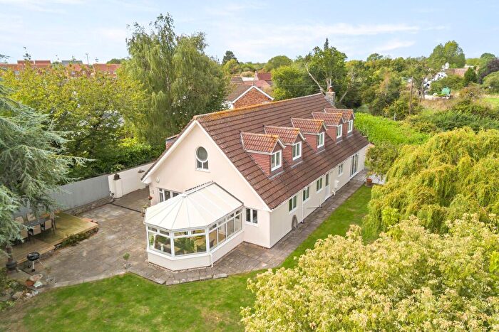 4 Bedroom Detached House For Sale In Ham Lane, Yatton, BS49
