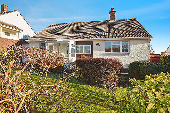 2 Bedroom Detached Bungalow For Sale In Broadparks Avenue, Pinhoe, Exeter, EX4