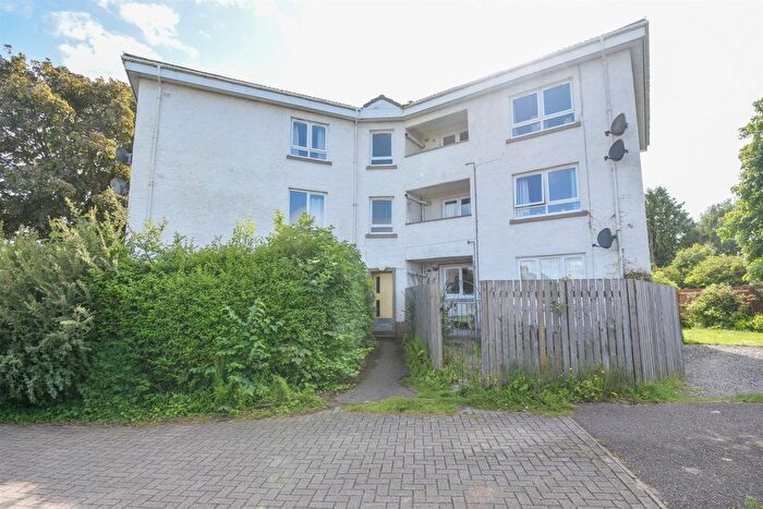 3 Bedroom Flat For Sale In Bruce Gardens, Inverness, IV3